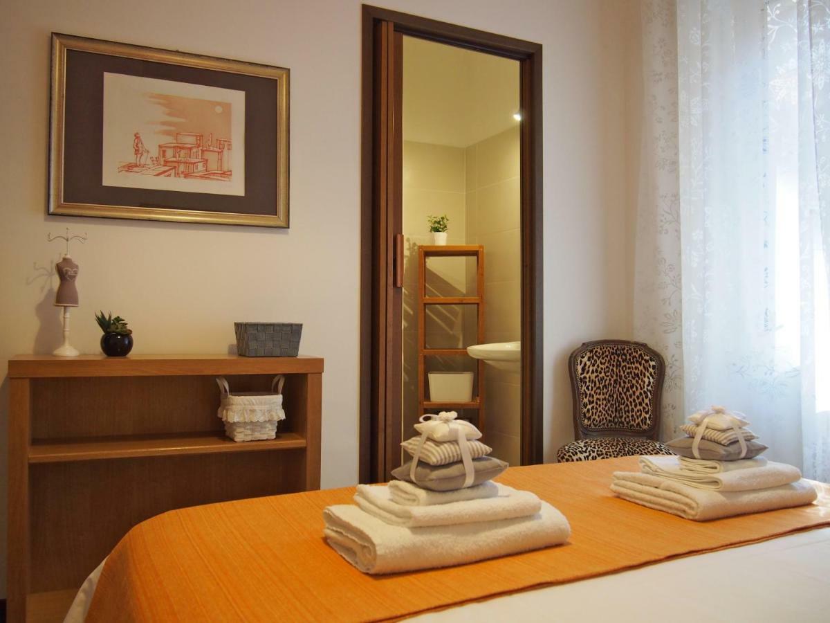 Holiday In โรม ภายนอก รูปภาพ